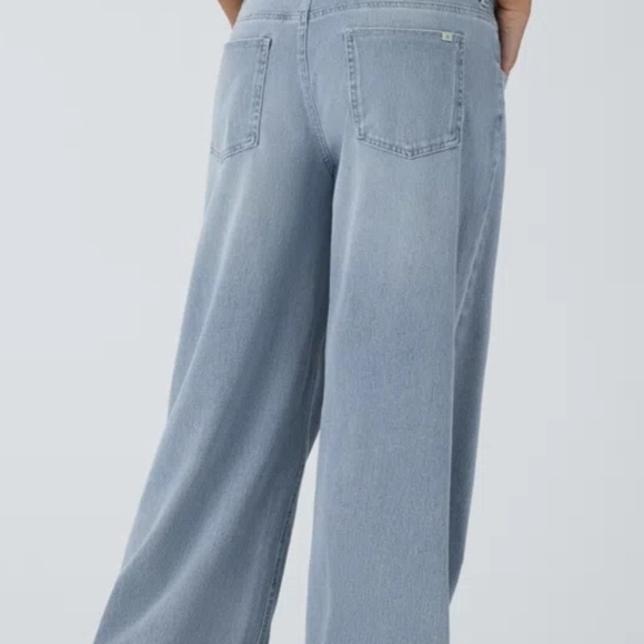 HALARA Women's Lig - Picture 3 of 3